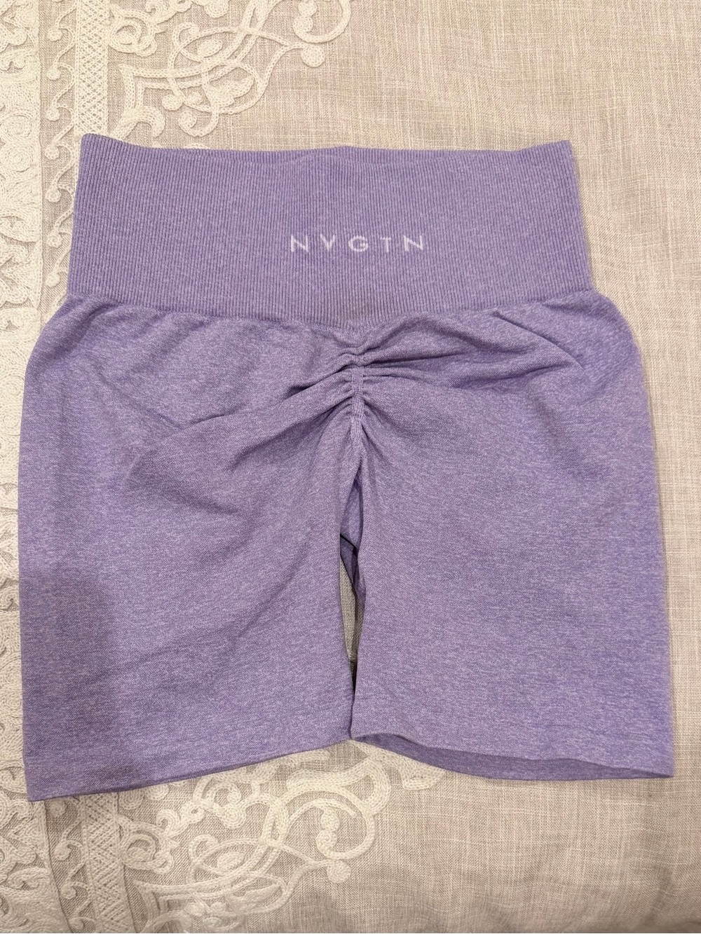 NVGTN SEAMLESS Women's High-Waist Purple Athletic Shorts